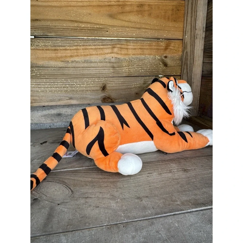 Disney‎ Store Aladdin Jasmine's Tiger RAJAH Laying Down Plush Stuffed Animal 14